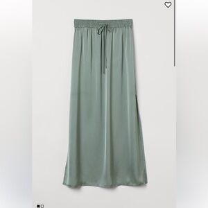 ✨H&M ANKLE-LENGTH SATIN SKIRT✨